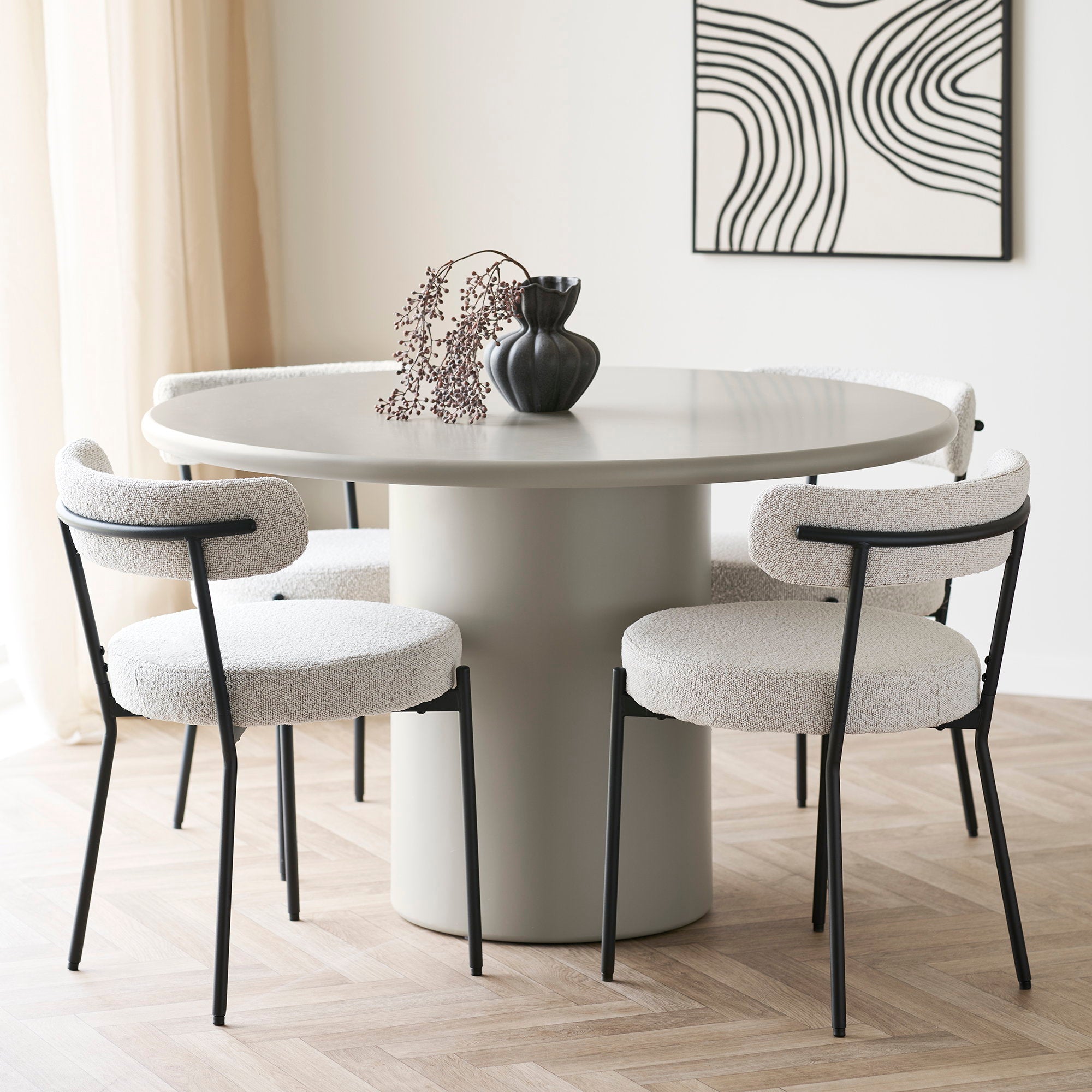 BADALONA DINING CHAIR BOUCLÉ WIT | ZWARTE POTEN (SET VAN 2)