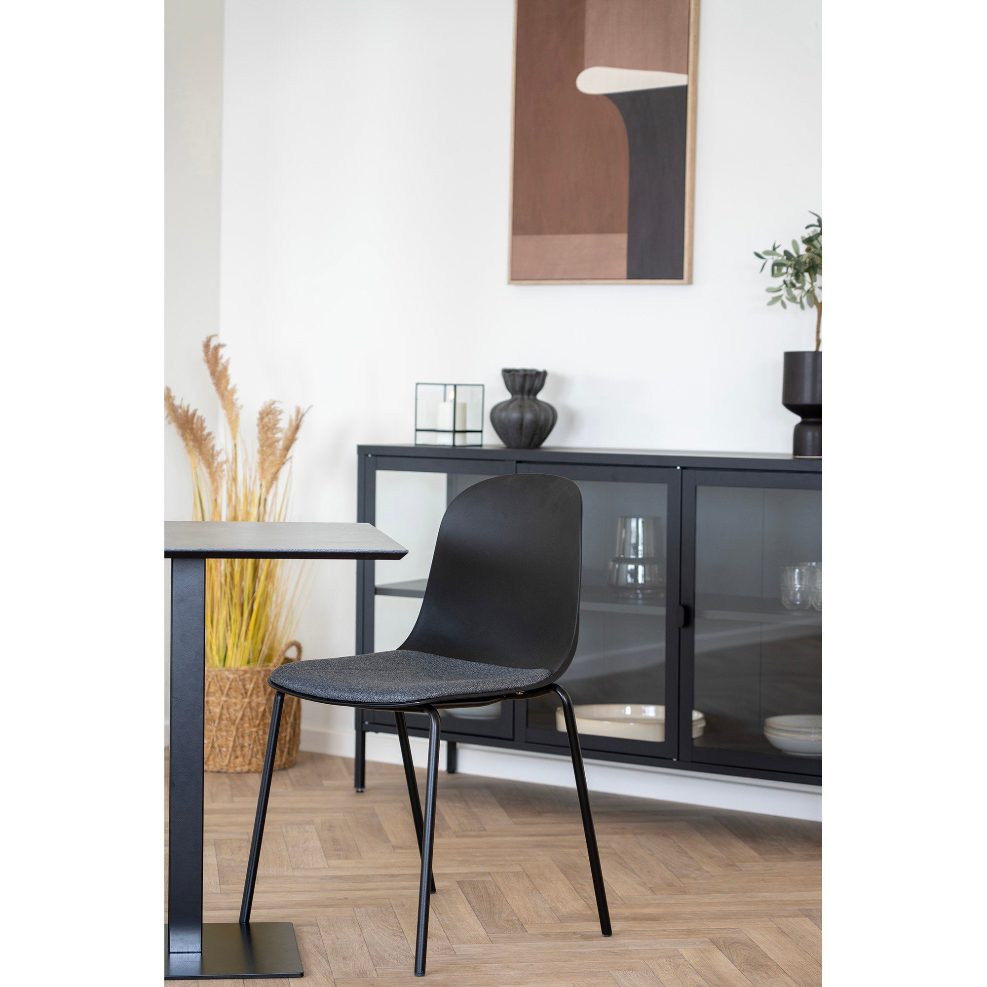 MADALENA ESSSTUHL SCHWARZ (2ER-SET)