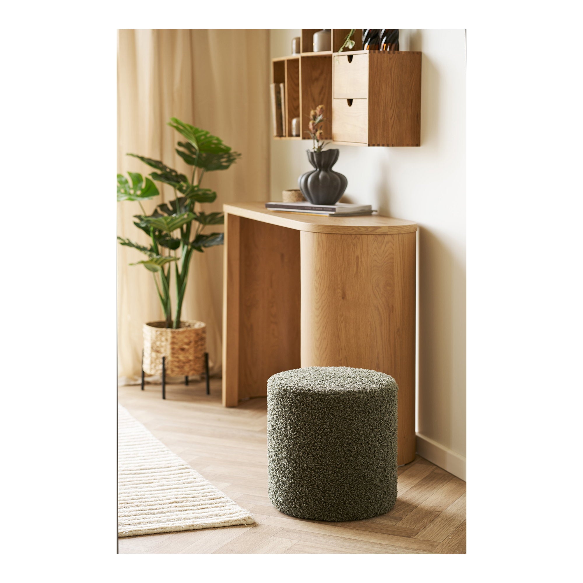 Ejby Pouf - Pouf, teddy, green ø34x36 cm, HN1301