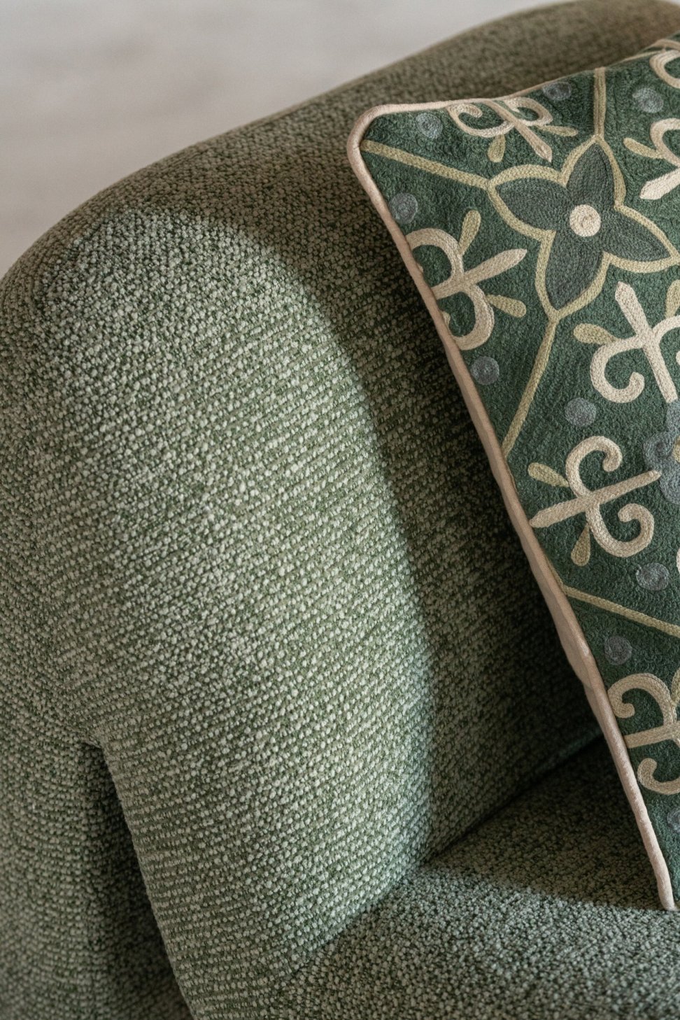 Lounge Sessel Margo Sperrholz/Stoff Grün