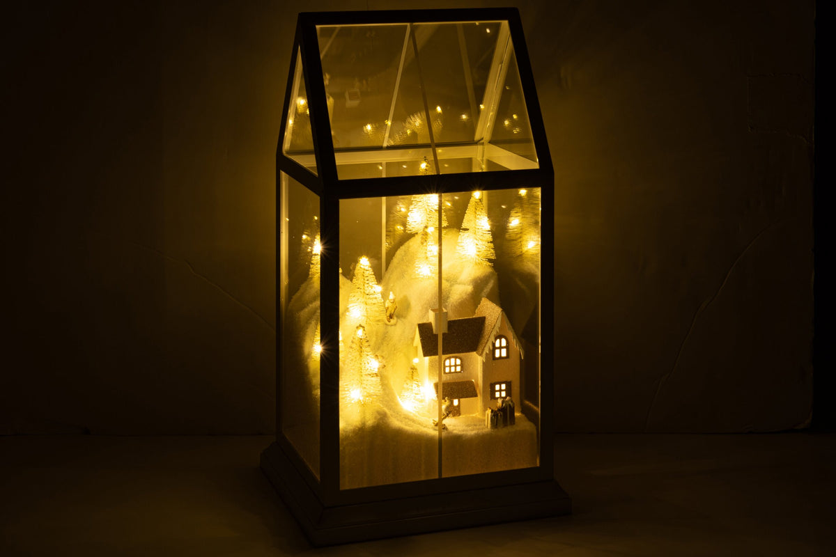 Kerstdorp met LED klein – glas en kunststof, wit en goud, 18×15×33 cm