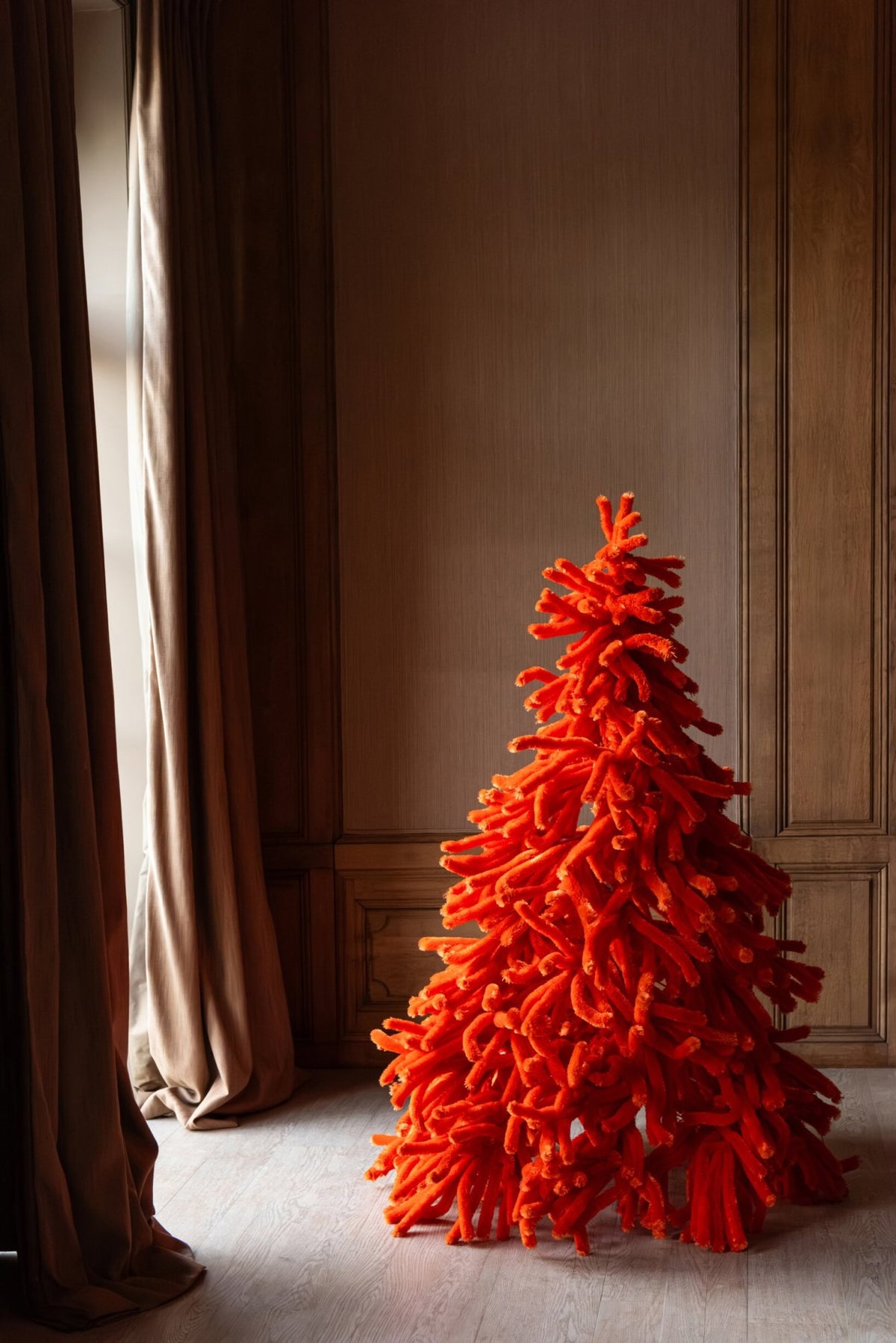Kerstboom Fluffy – polyester, donkeroranje, 180 cm