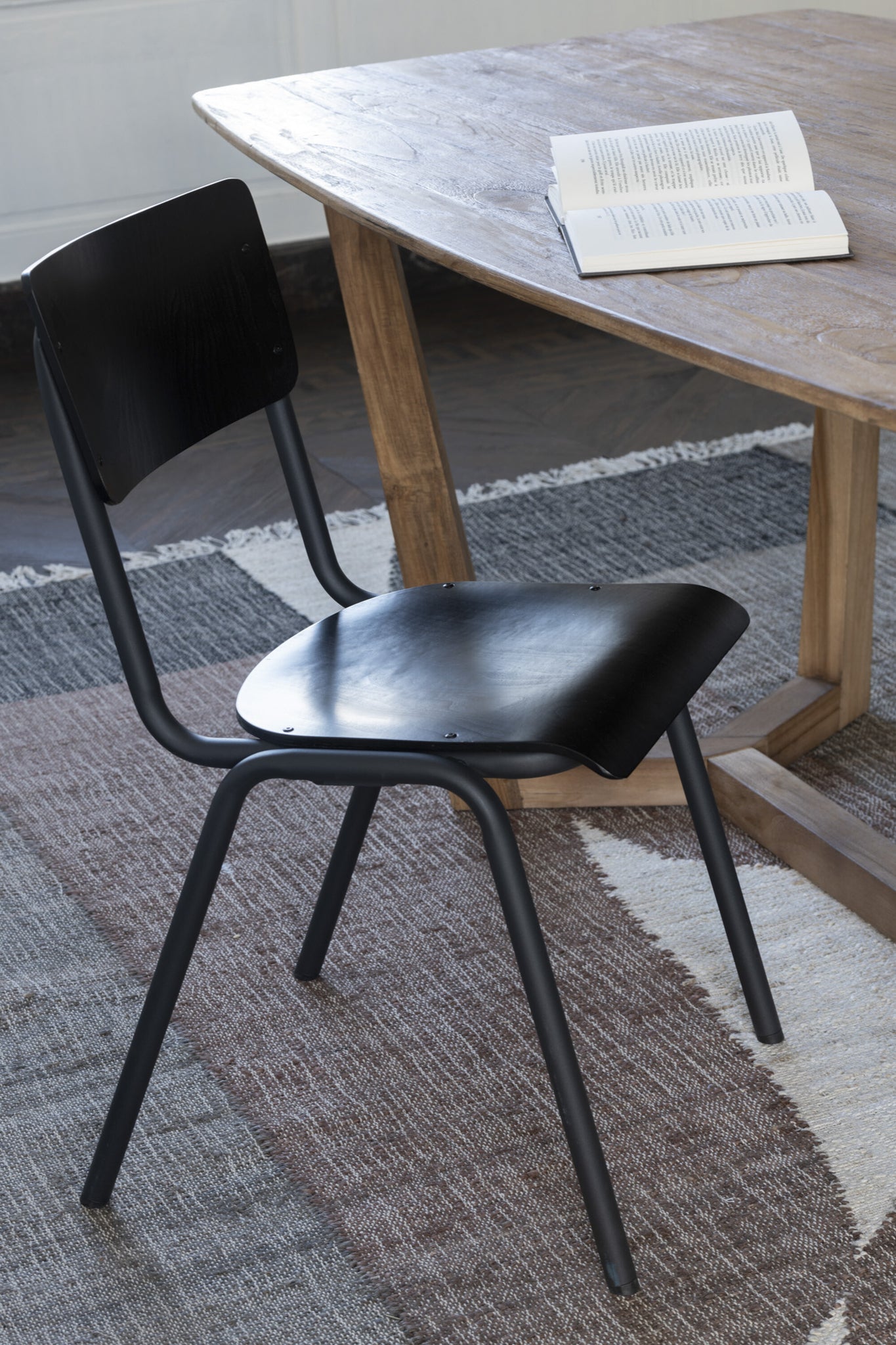Chair Wood/Metal Black