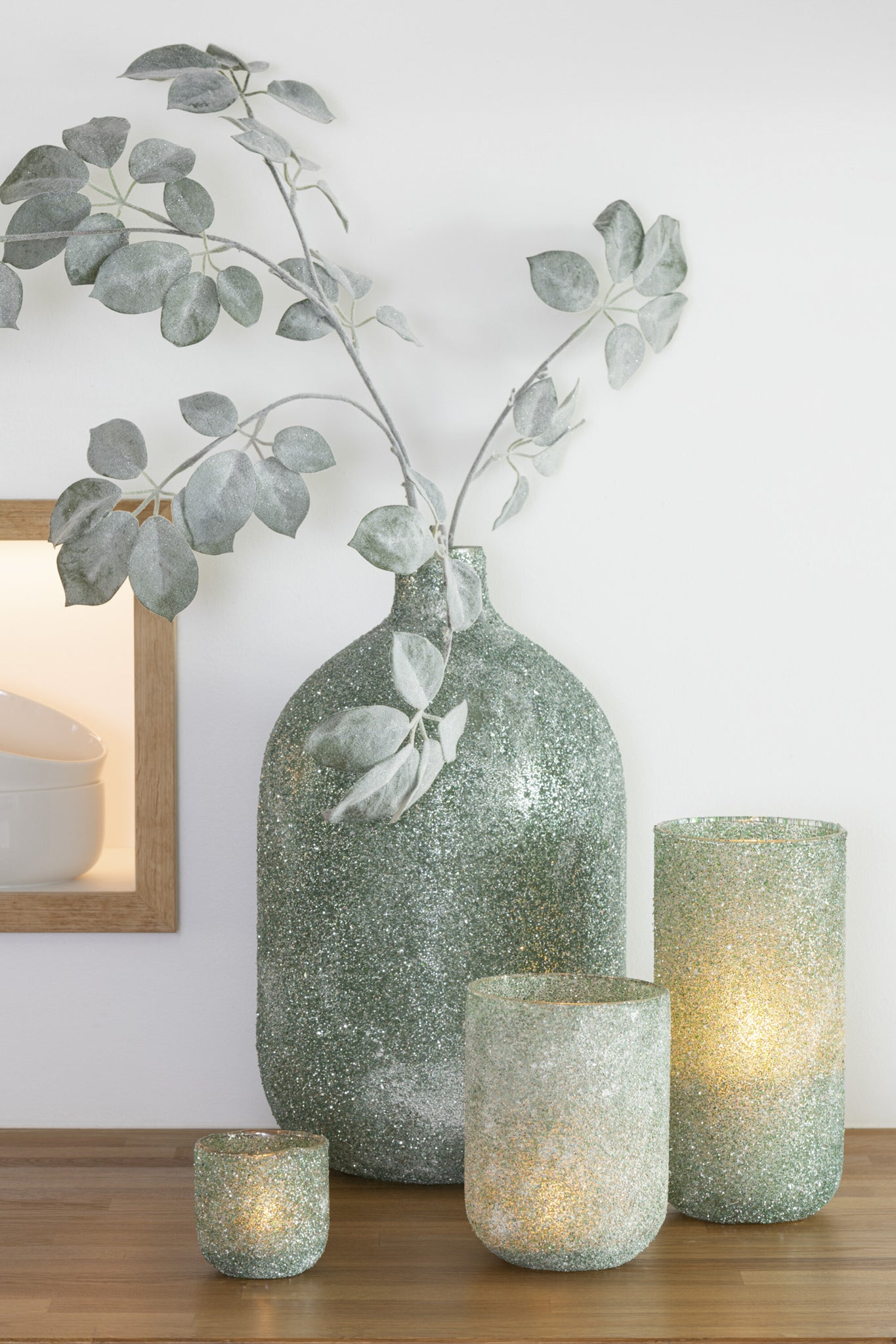 Branch Schefflera Flocked Plastic Green