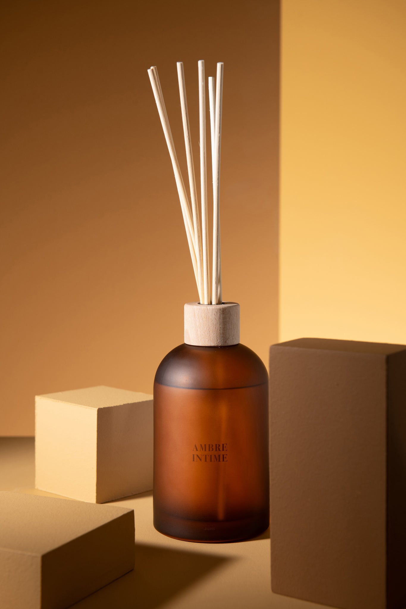 Reed Diffuser Accords Essentiels Ambre Intime-550Ml