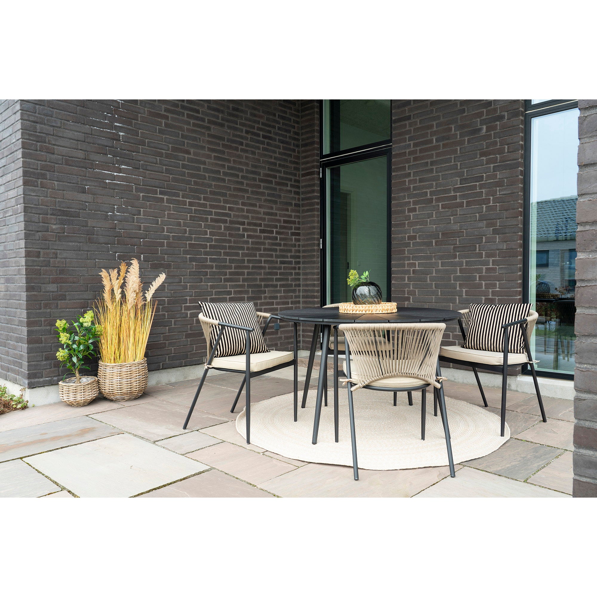 Pulo Baskets - Baskets, kubu rattan, natural set af 2