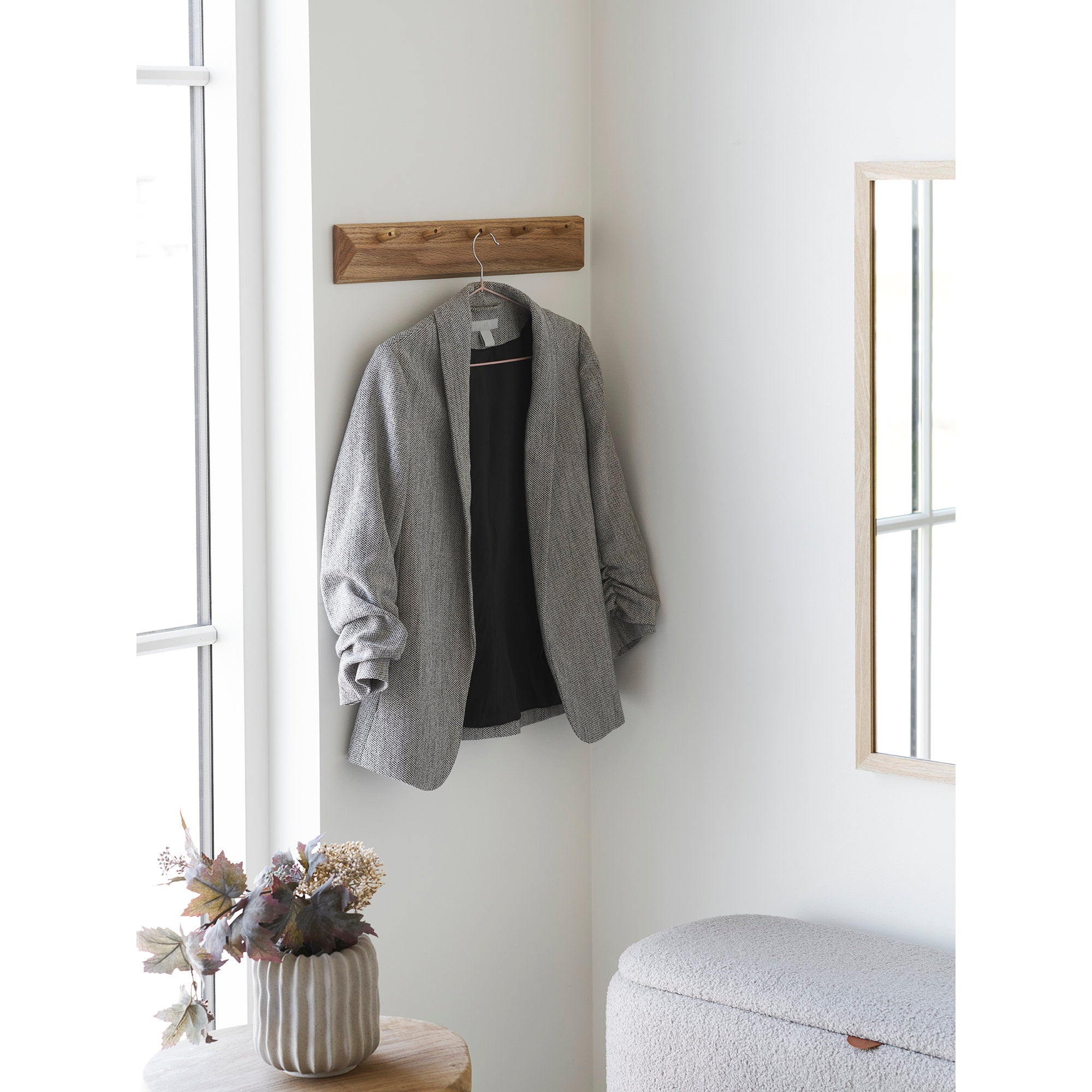 Barco Coat Rack with 5 hooks - Coat rack with 5 hooks, oak 50x8,5 cm