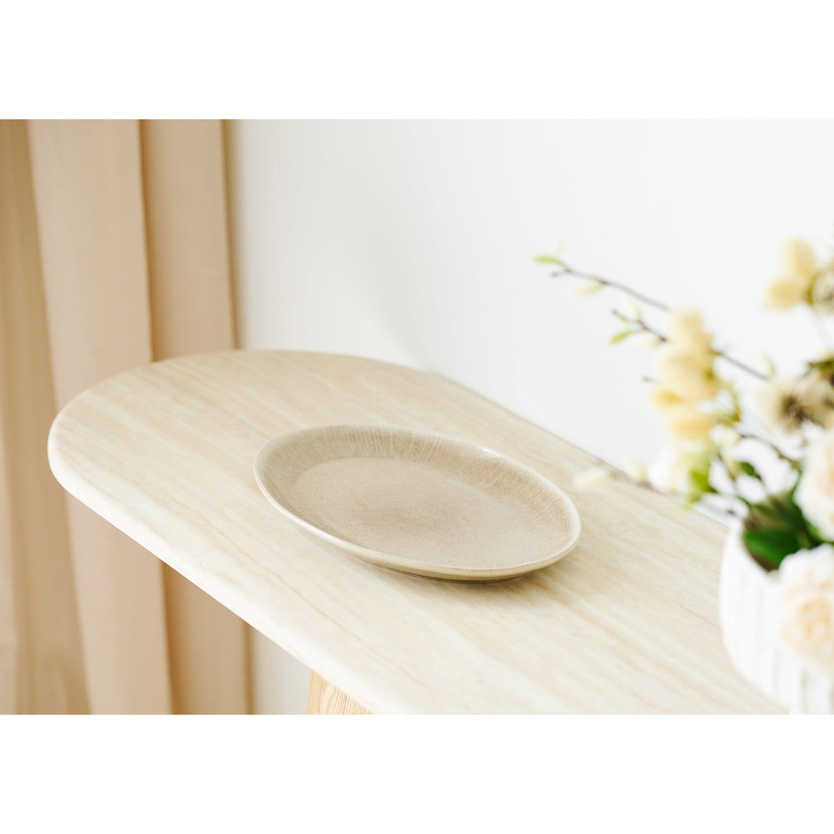 Serveerschaal Viola – steengoed, beige, 30x21,5x2,8 cm