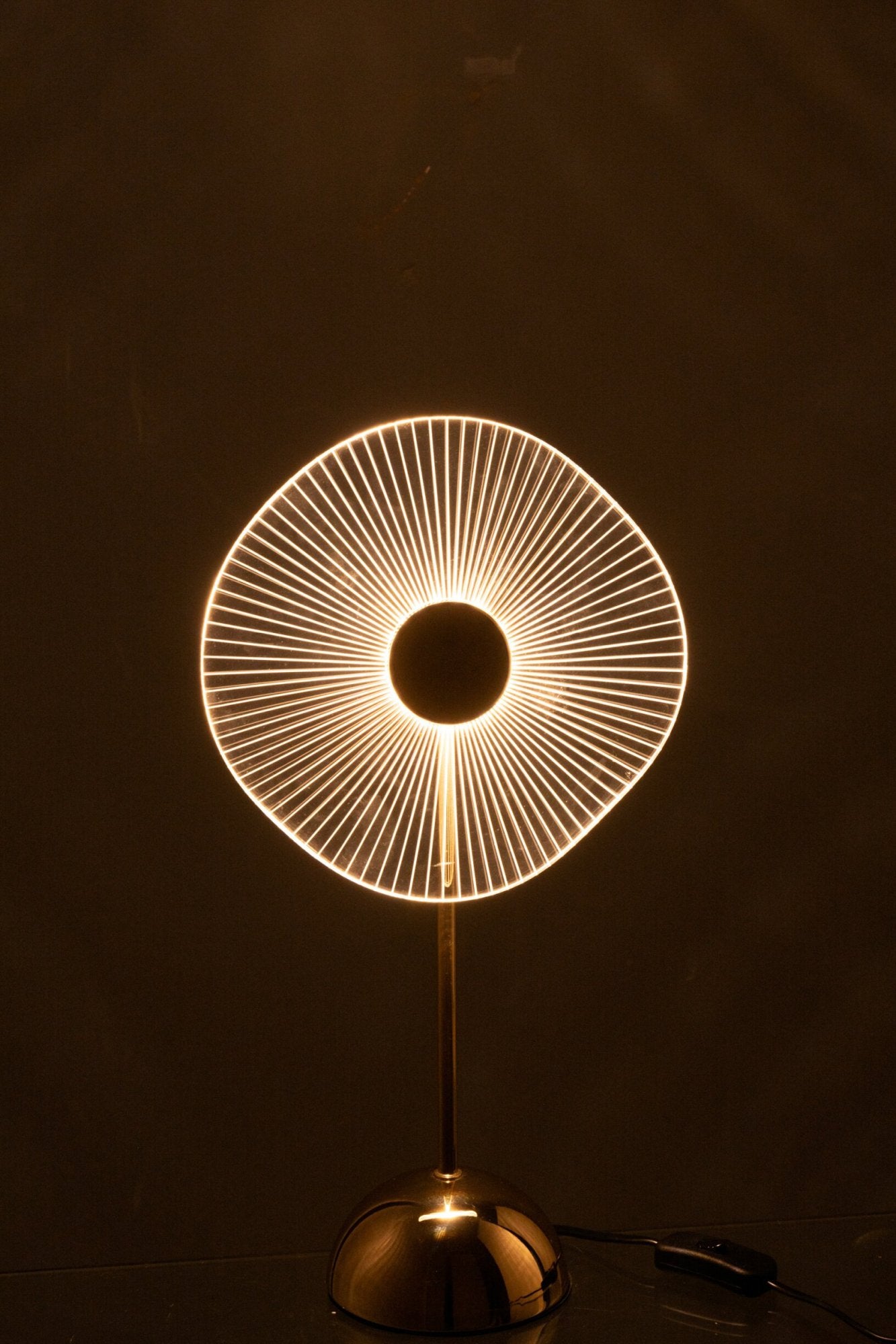 Tischleuchte LED Blume Metall/Kunststoff Gold Klein