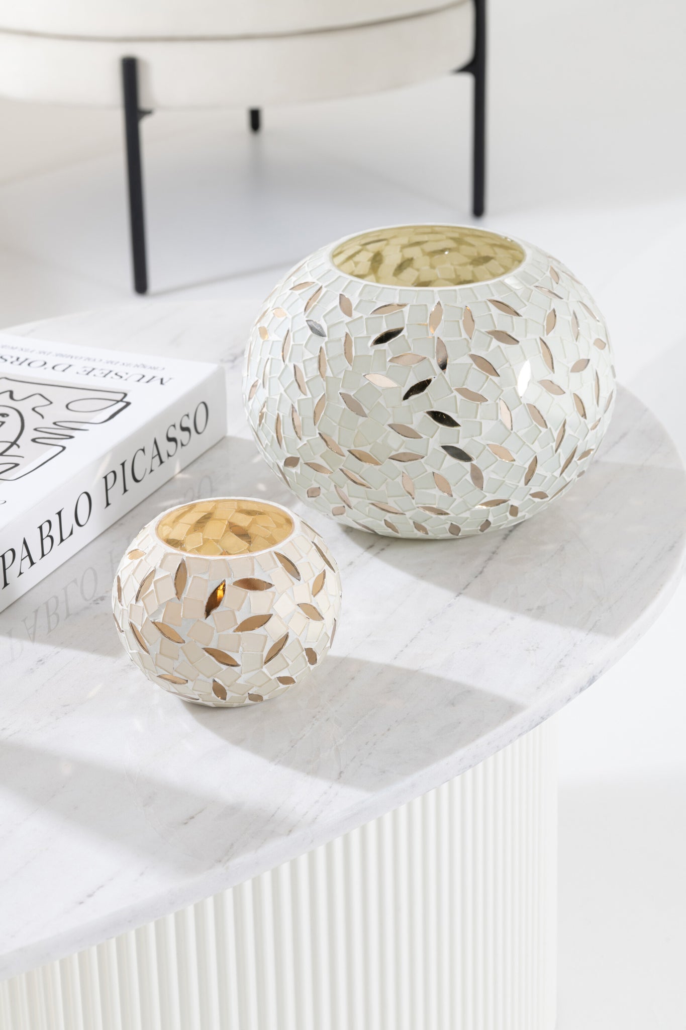 Candle Holder Ball Mosaic Glass Off-White/Silver Colored Small