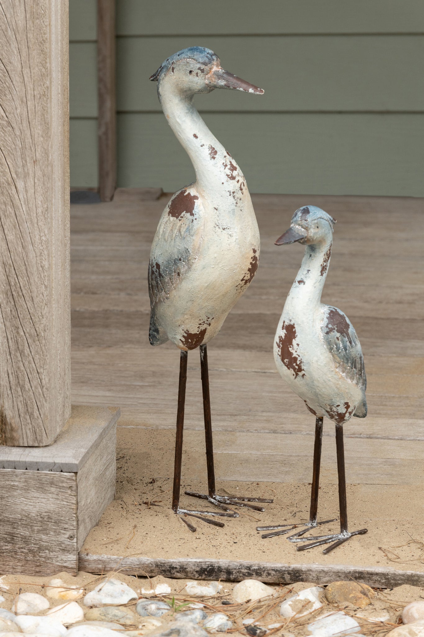 Bird Antique Outdoor Magnesium Blue/White Small