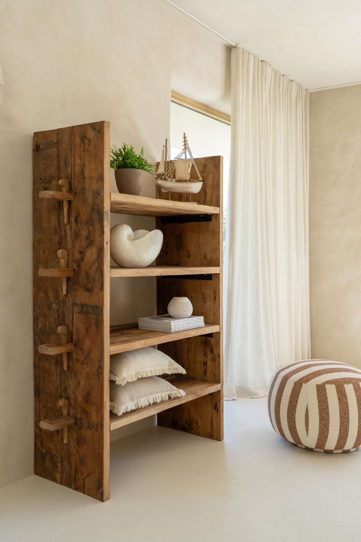 Kast Hugo – mangohout, naturel, 120×45×160 cm
