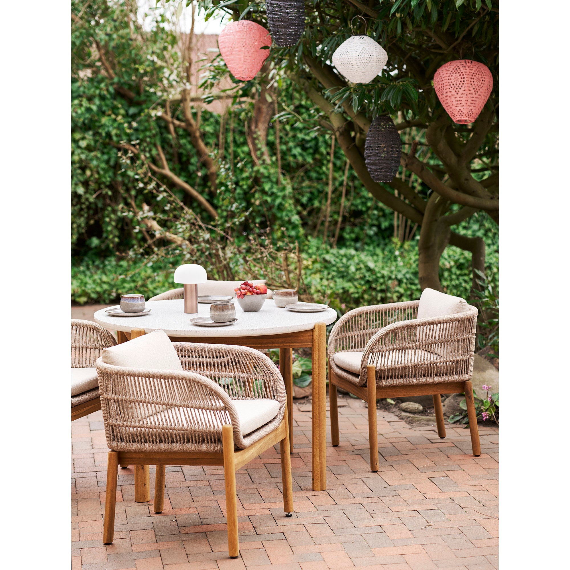 Greatham LED Lantern - Lantern, rechargeable with integrated solar panel, rose