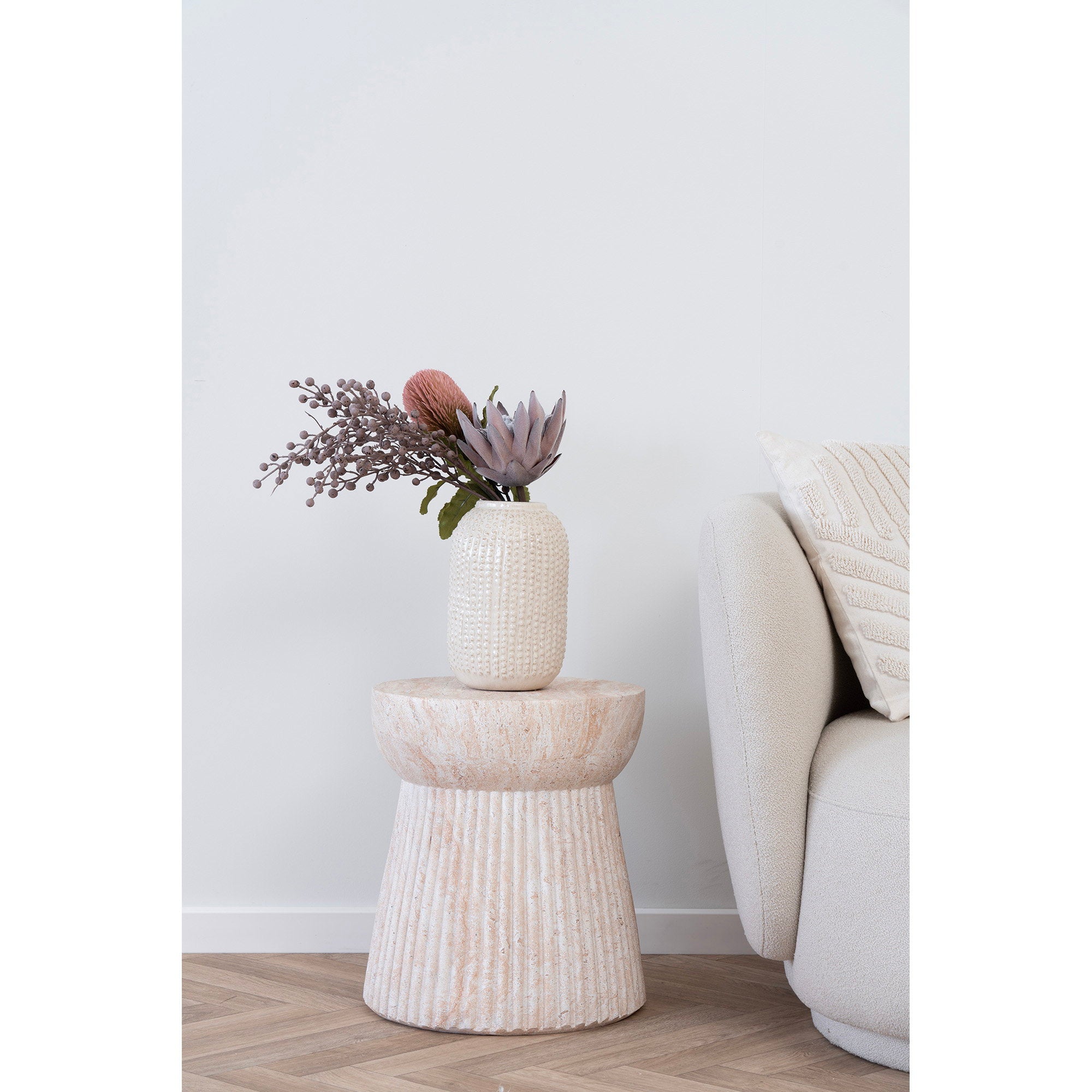 Bonn Side Table - Side table, fiberclay with fluted structure, natural ø37x43 cm
