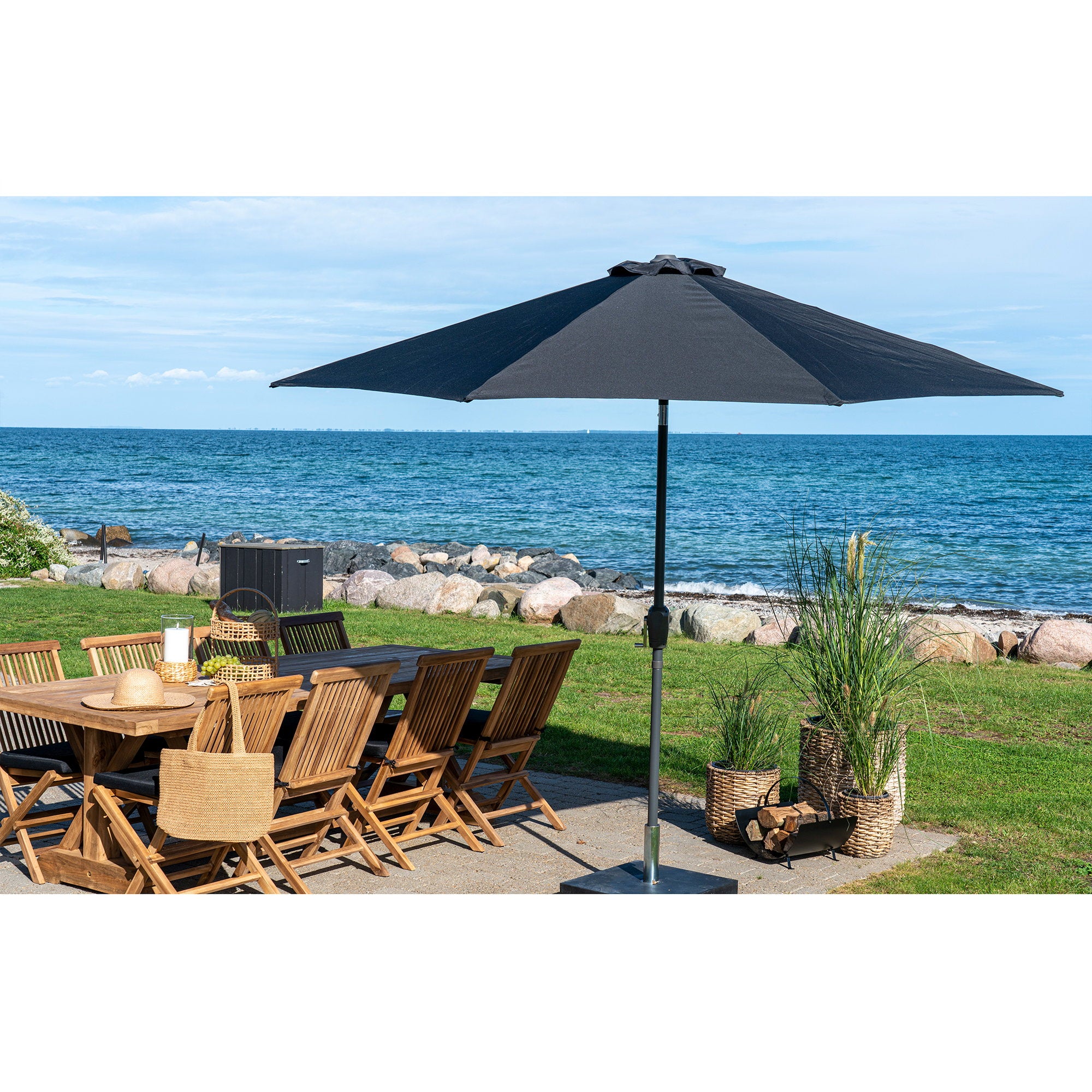 Houston Parasol - Parasol with crank and tilt, metal pole, black, ø300 cm