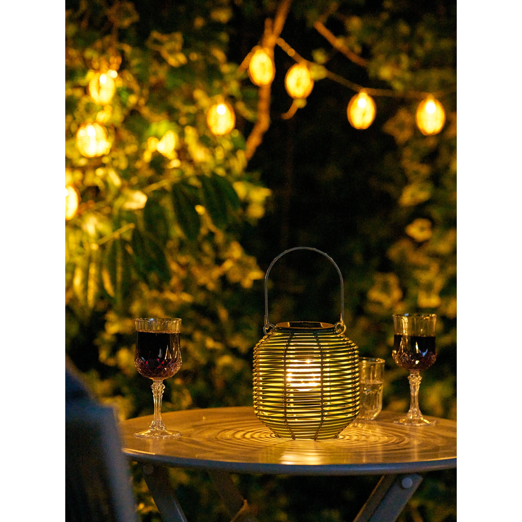 Crewe Lantern - Lantern, rechargeable with integrated solar panel, nature