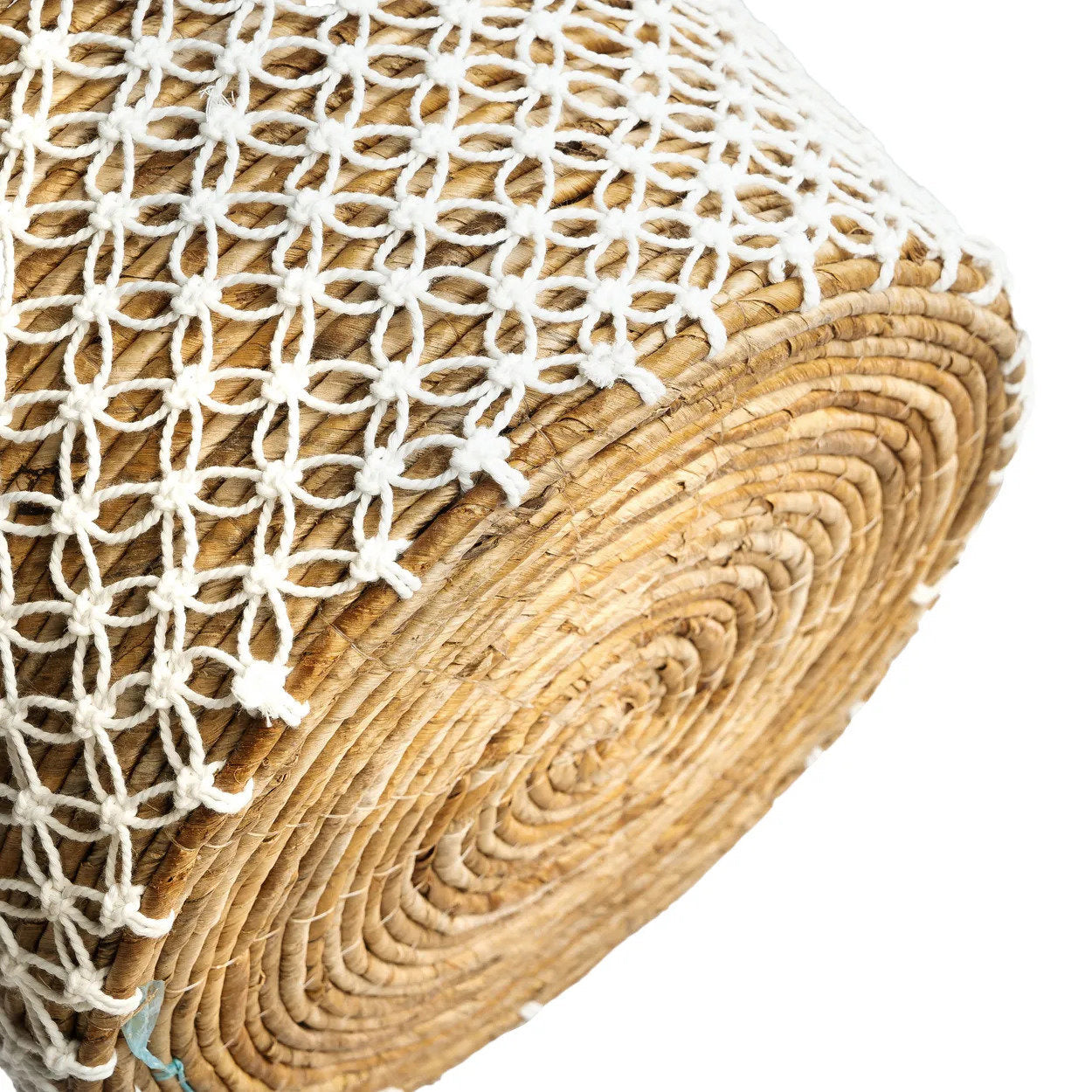 The Crossed Stitched Macrame Basket - M