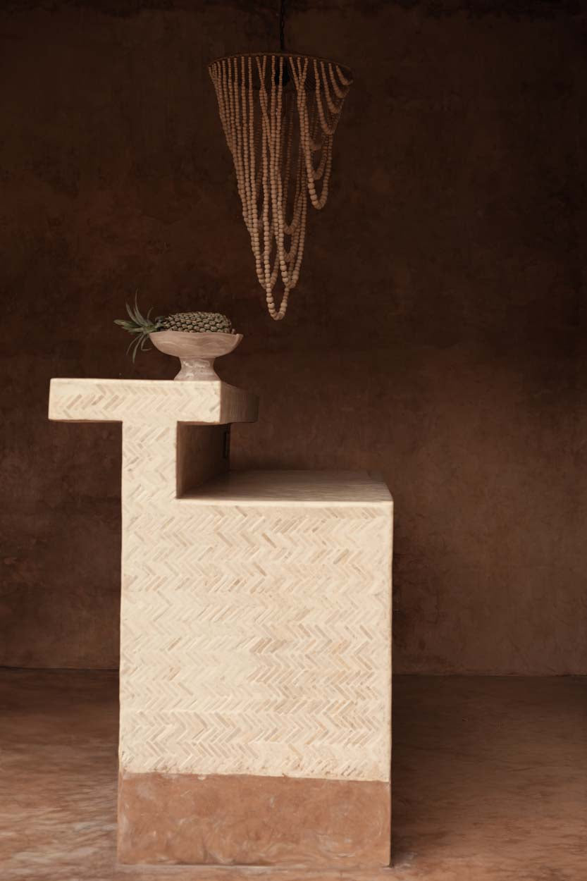 The Resin Organic Fruit Stand - Pink White