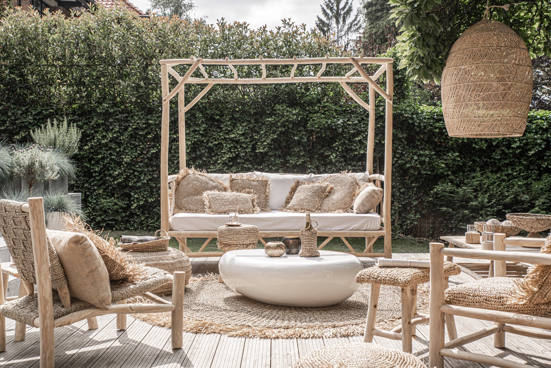 The Pierced Ball - Black Gold - M