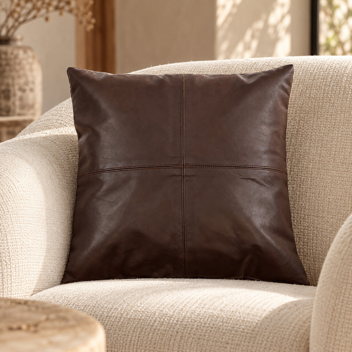 Kussenhoes Four Panel Leather – leer chocoladebruin, 40x40