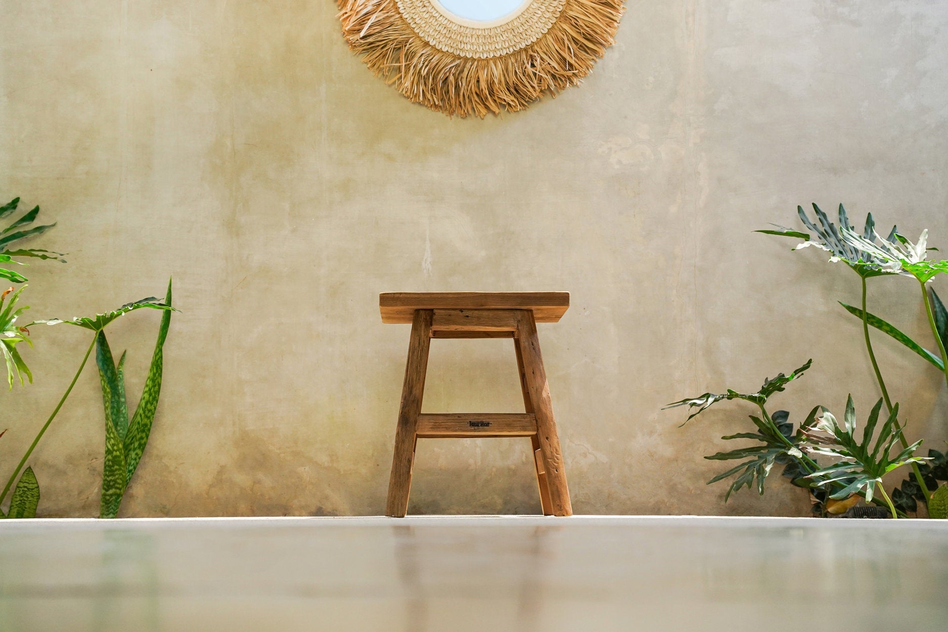 Kruk Yoke – gerecycled teakhout, naturel, 30x40x46 cm
