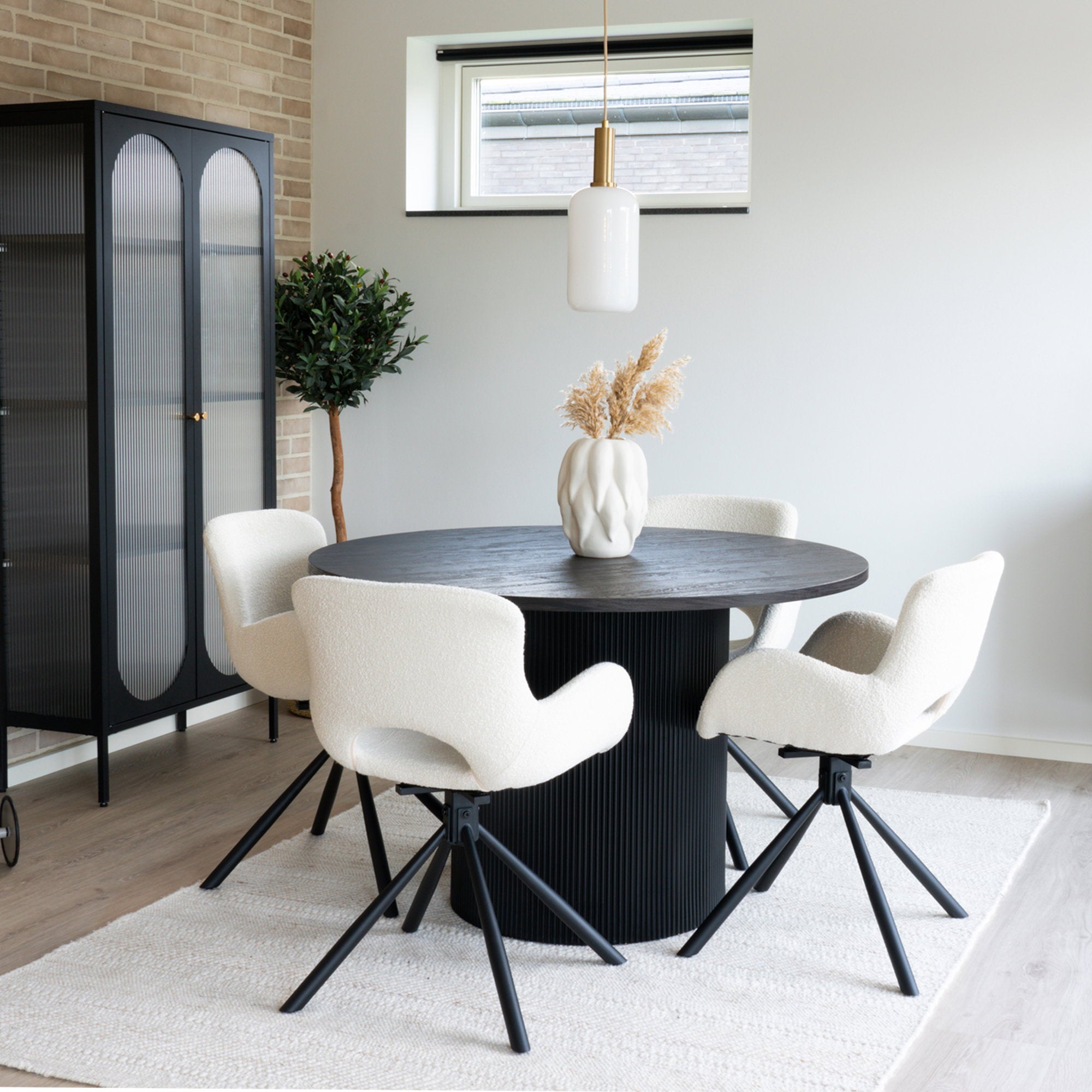 AMORIM DINING CHAIR DRAAIBAAR BOUCLÉ OFF WHITE (SET VAN 2)