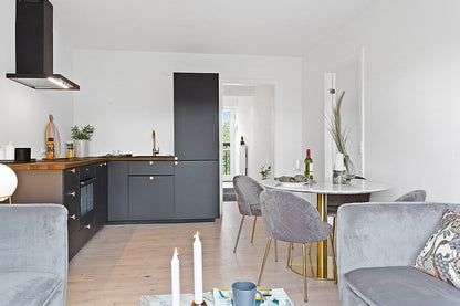 GENEVE DINING CHAIR VELVET GRIJS | MESSING LOOK POTEN (SET VAN 2)