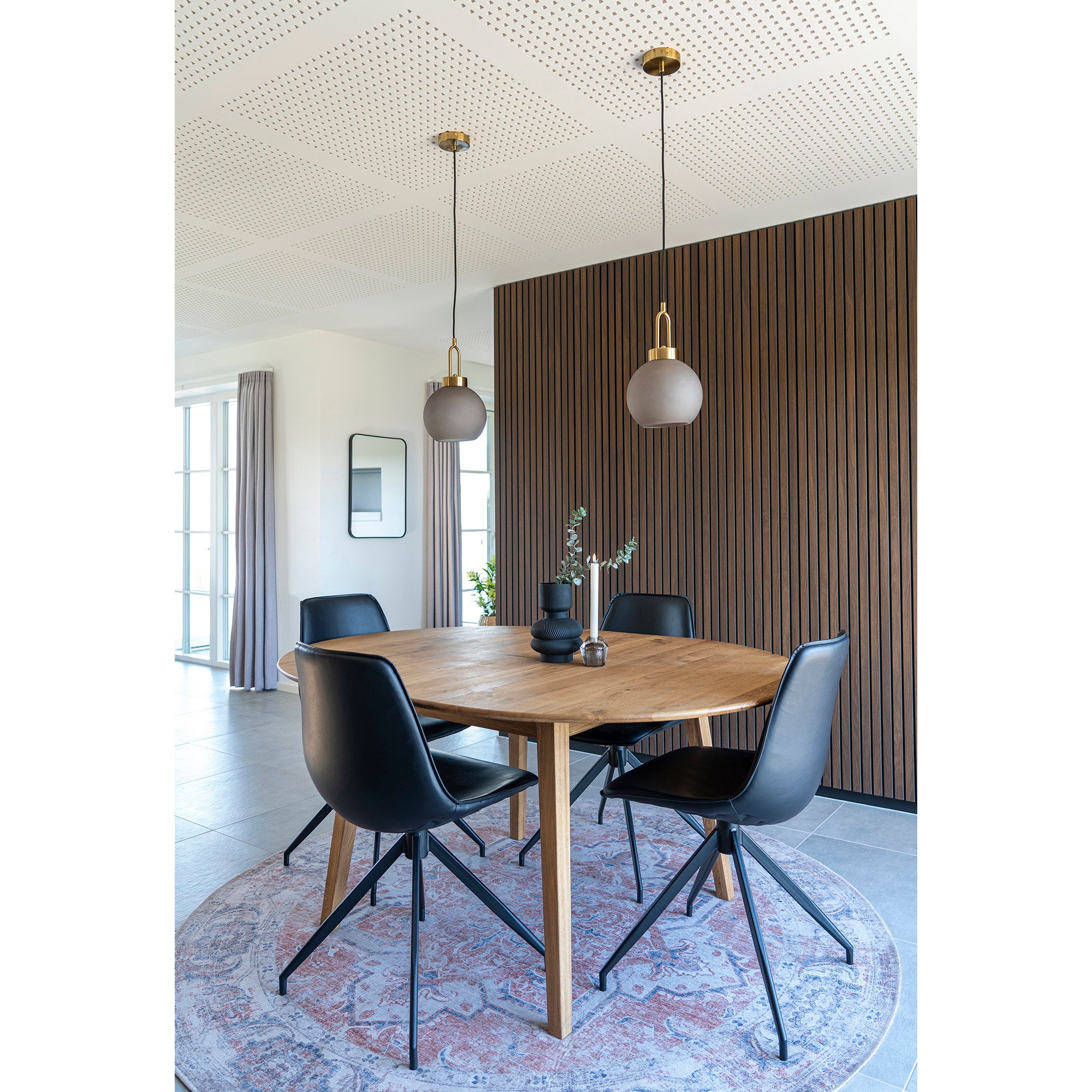 MONACO DINING CHAIR DRAAIBAAR PU ZWART | ZWARTE POTEN (SET VAN 2)