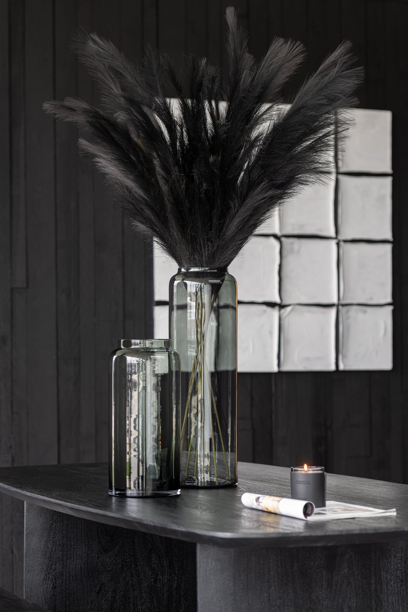 Vase Right Long Glass Grey Small