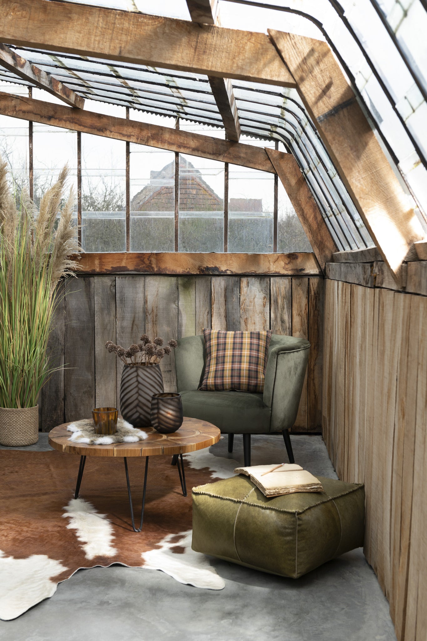 Coffee Table Samuel Round Teak Wood Brown