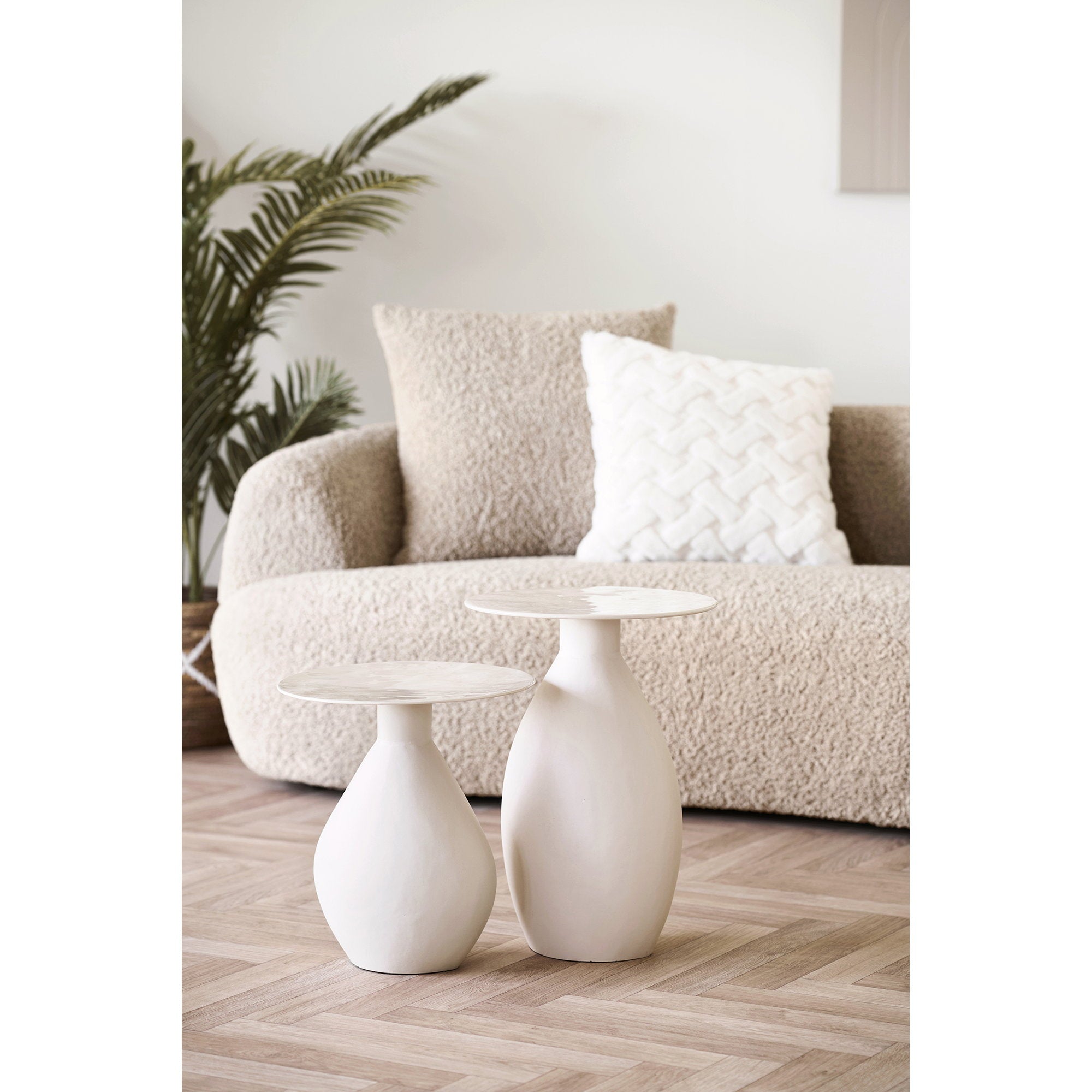 Calais Side Table - Side table, metal/enamel, off-white ø36x40 cm