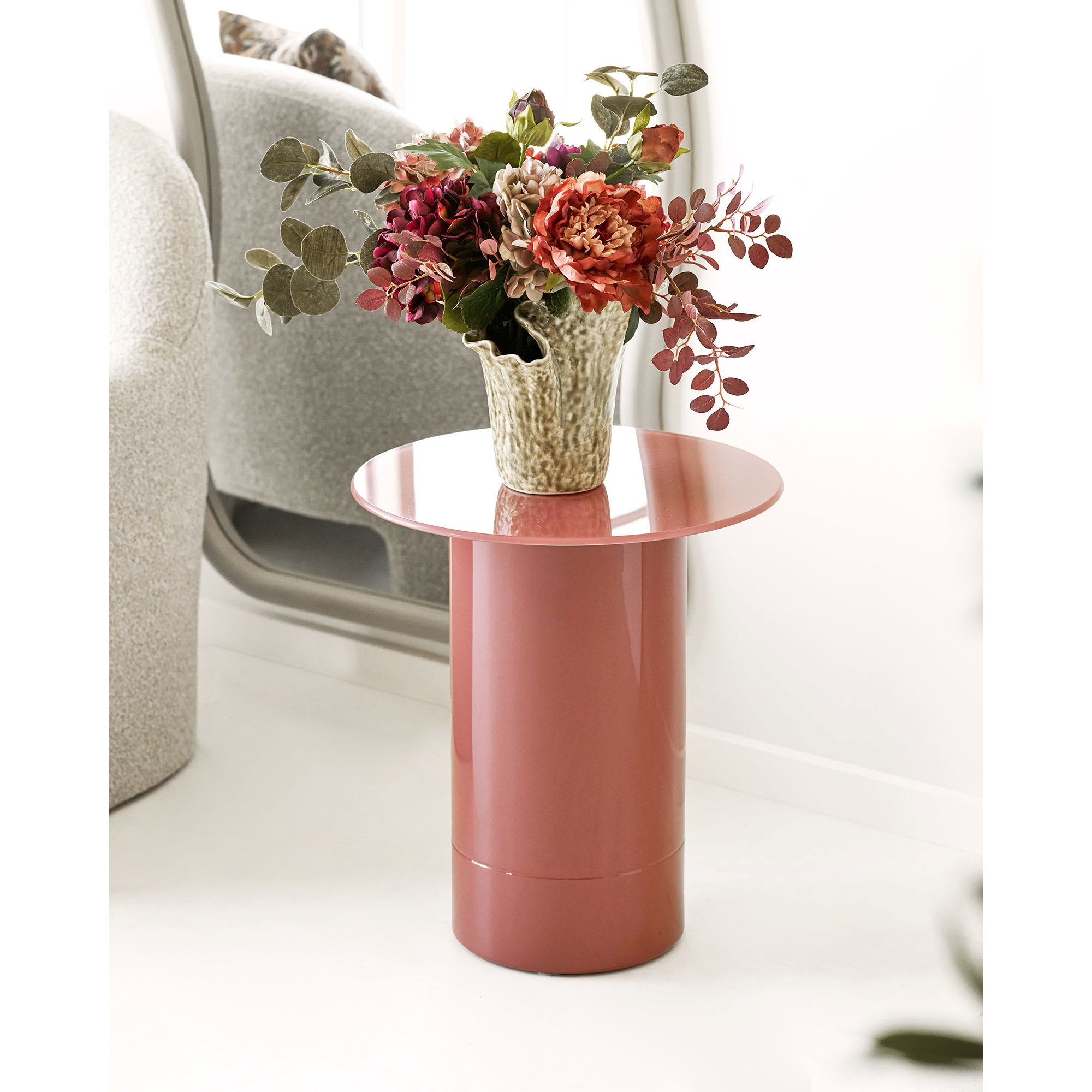 Bijzettafel Florens – MDF en glas, warm roze, ø45x51 cm