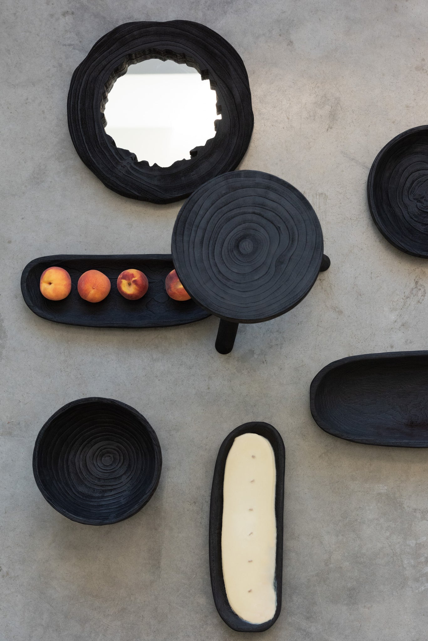 Candle Jenny Paulownia Wood Black Small
