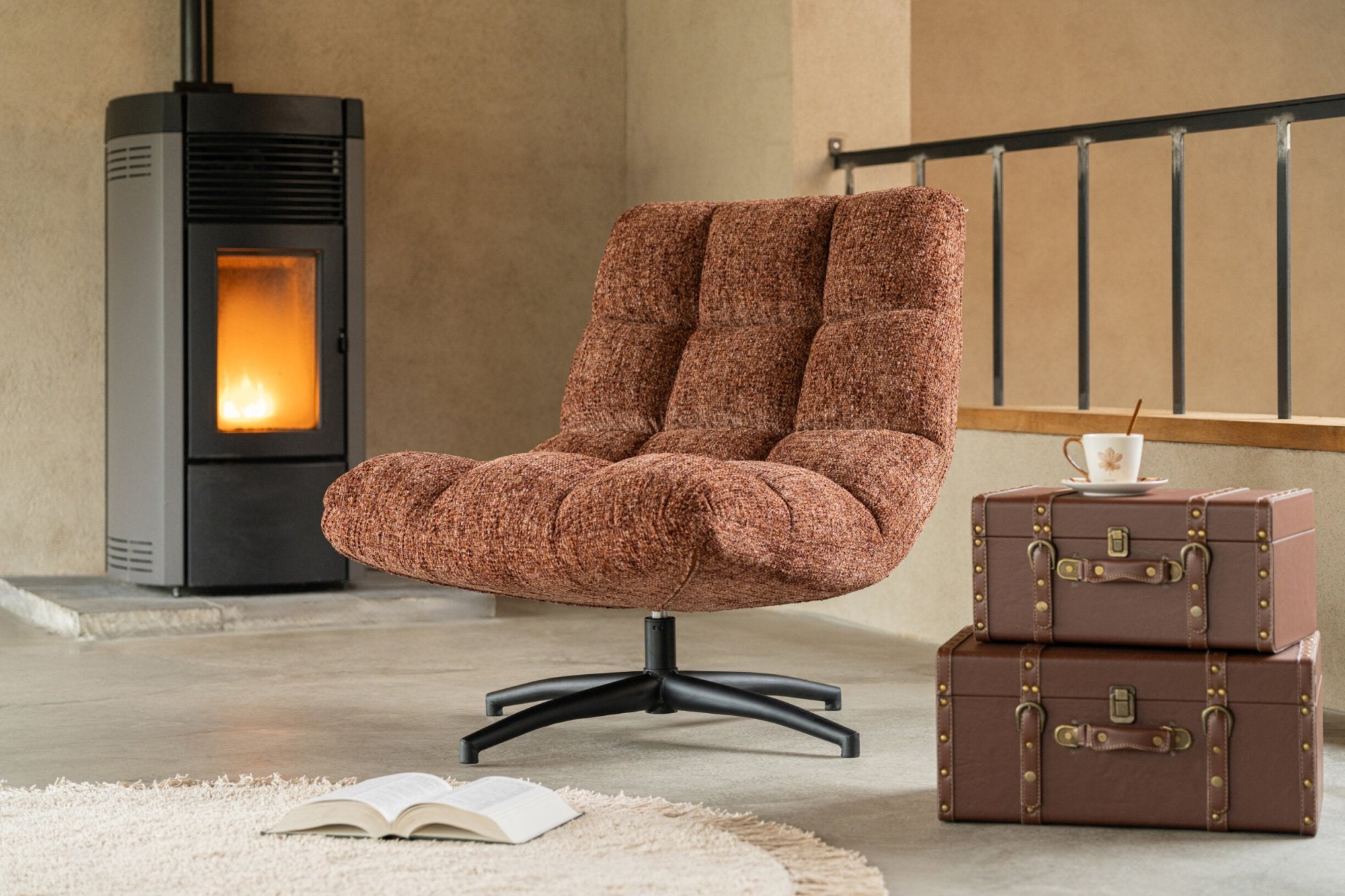 Lounge Chair Gesteppt Matel Terrakotta