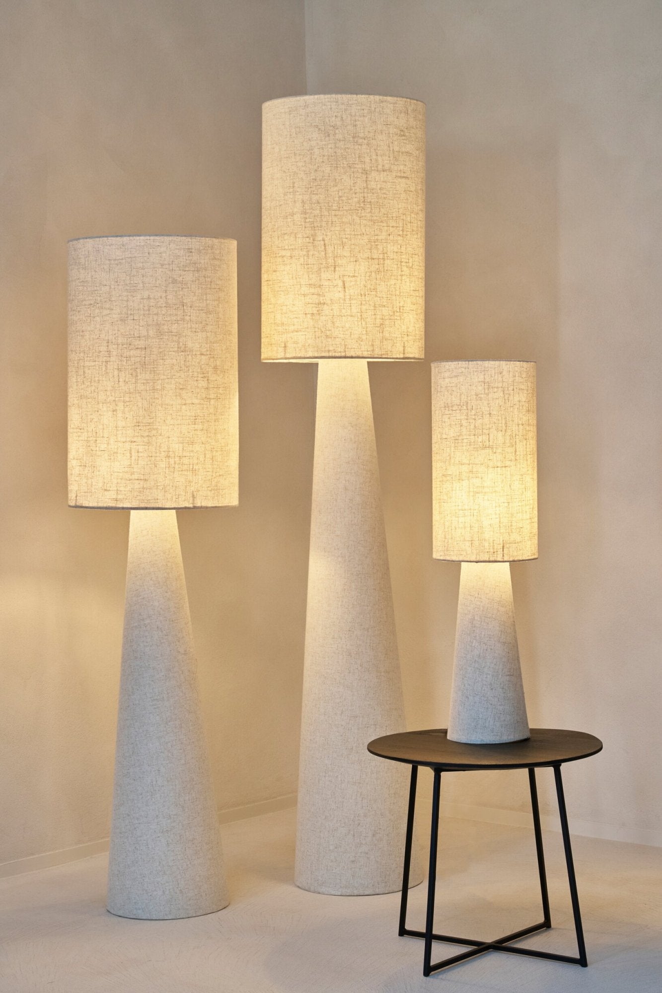 Vloerlamp – stof en ijzer, beige, ø35x140 cm
