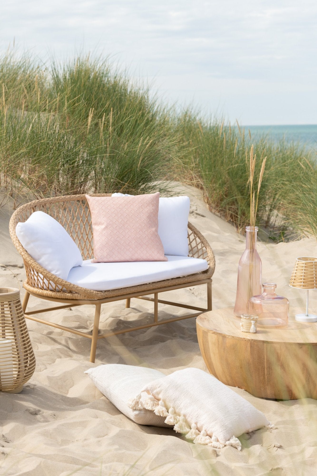 Couchtisch Camille Mangoholz Natur