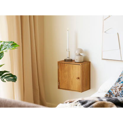Townsville Wall Shelf with door - Wall shelf with door, oak  18x30x30 cm
