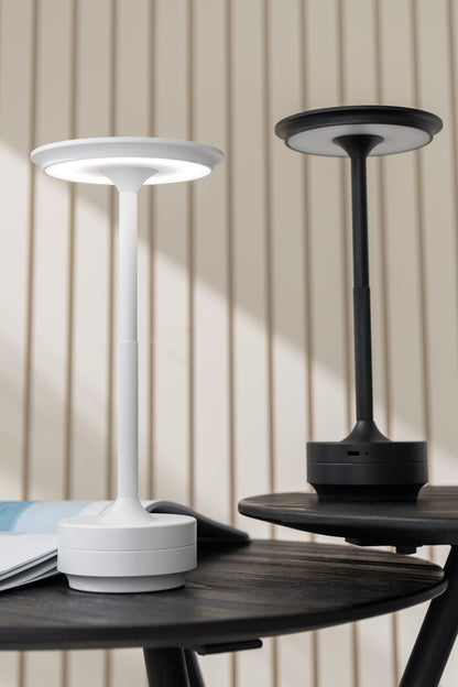 Tischleuchte mit LED-Touch-Funktion, Kunststoff, Schwarz