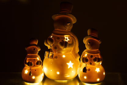 Sneeuwpop met LED groot – porselein, ecru, Ø11×21,5 cm