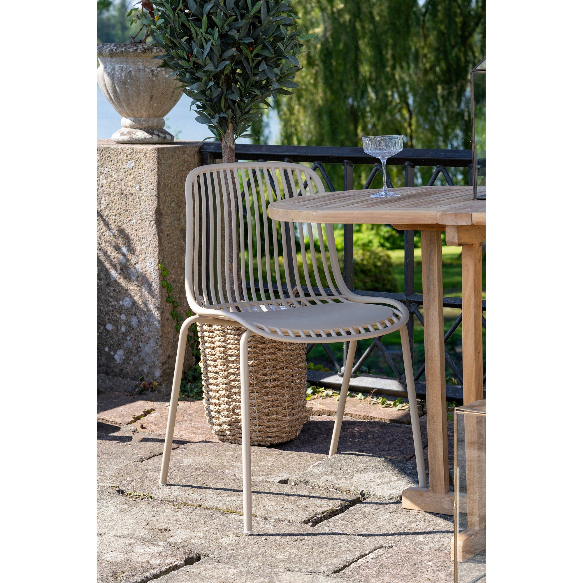 BRANSON DINING CHAIR STACKABLE ZAND (SET VAN 4)