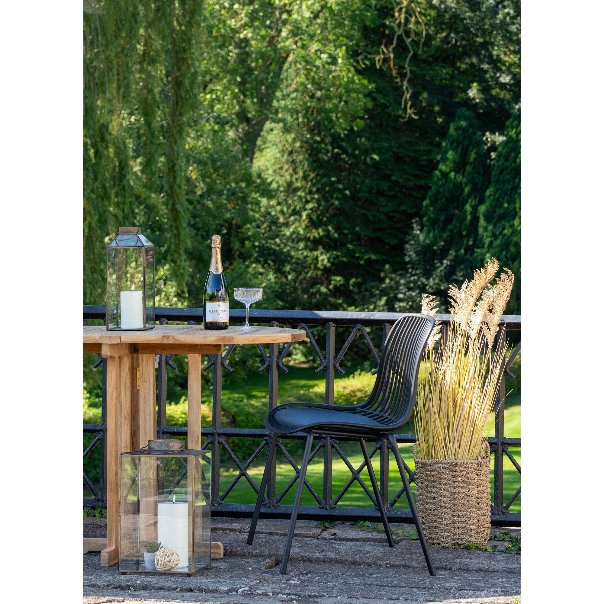 BRANSON DINING CHAIR STACKABLE ZWART (SET VAN 4)