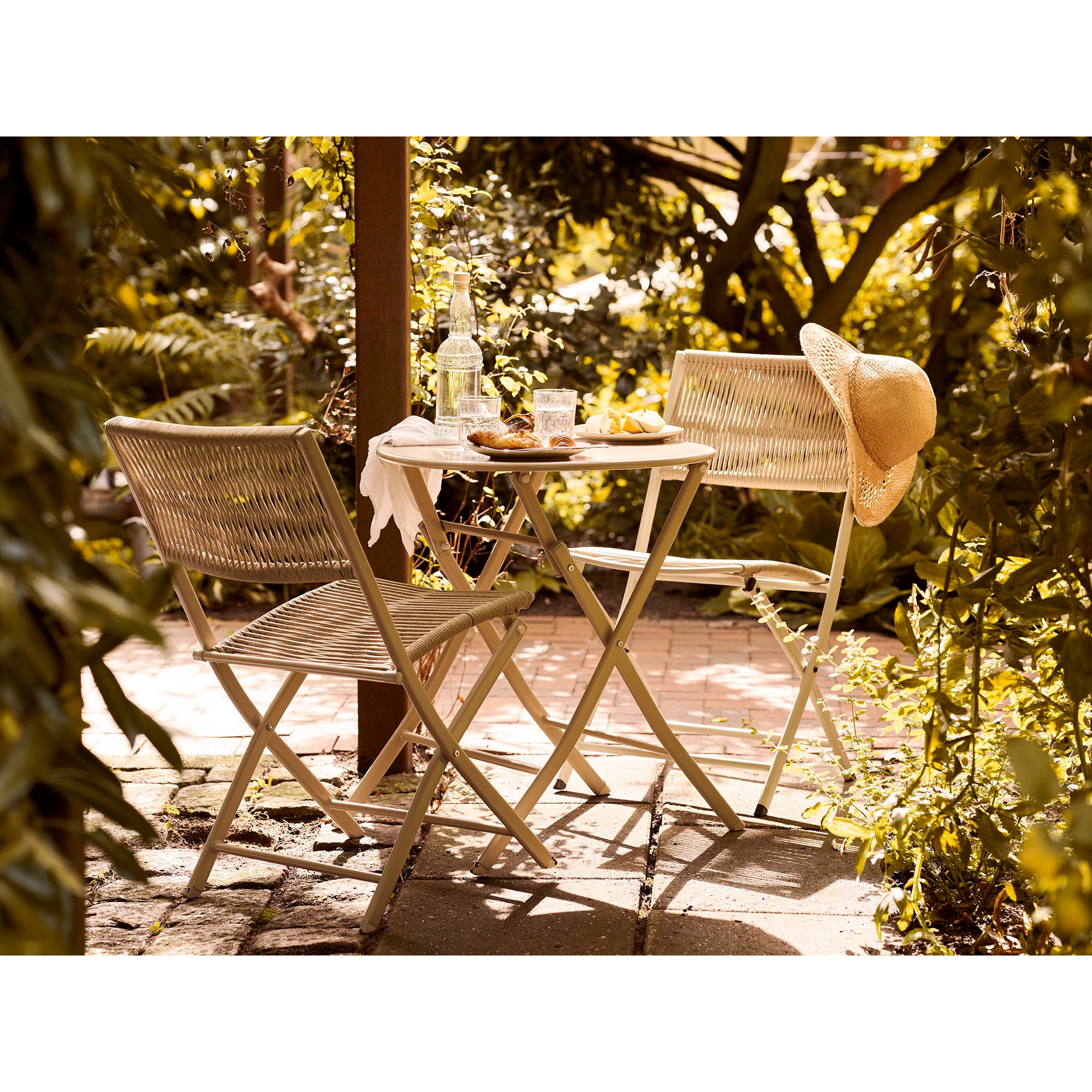 Arcas bistro set van rope en staal in taupe met 2 stoelen en tafel