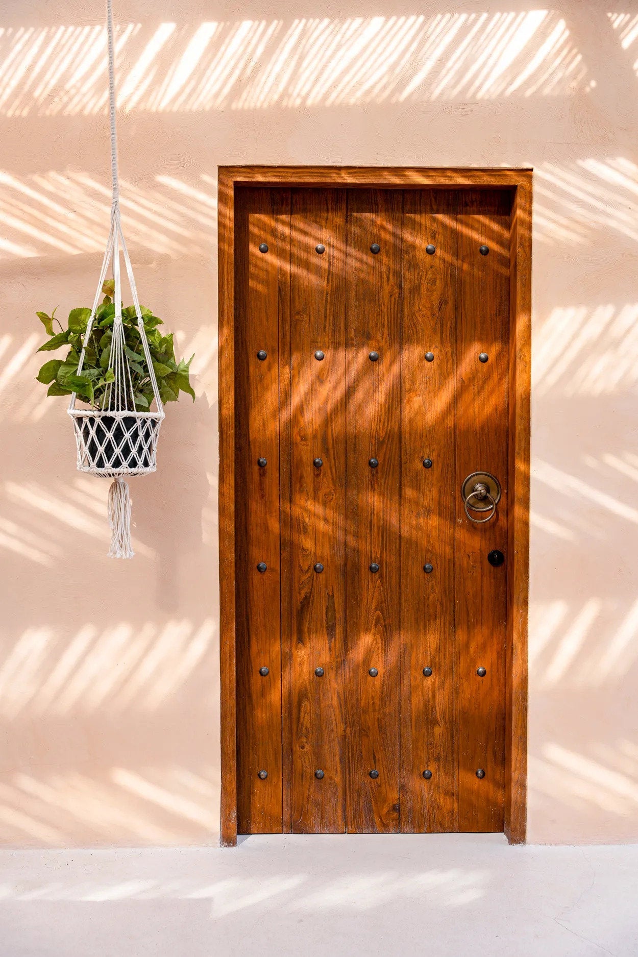 The Macrame Plant Holder - White - L_40