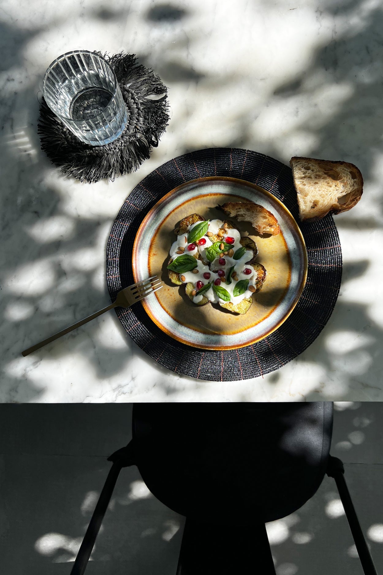 The Beaded Placemat - Black_40