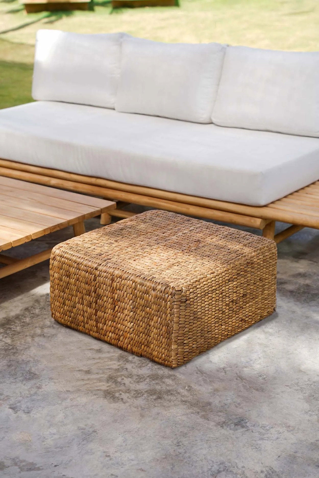 The Hyacinth Pouffe Square - Natural - M