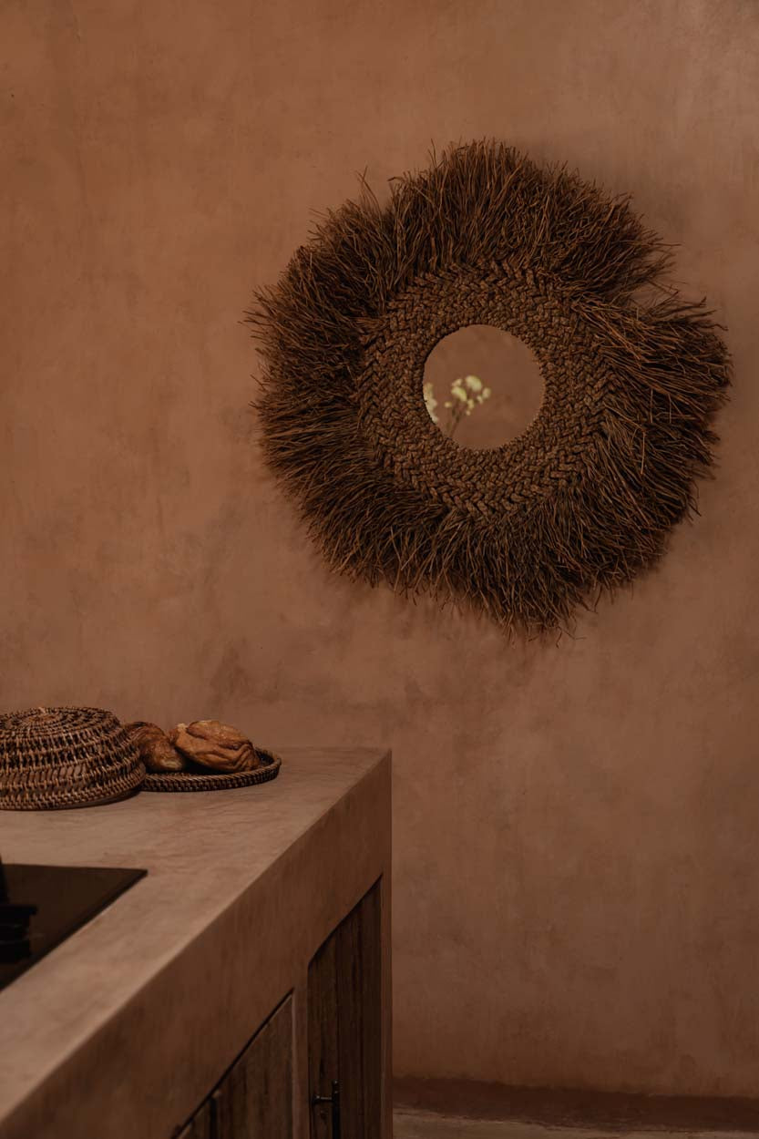 The Early Monday Mirror - Natural