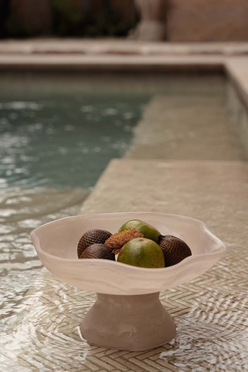 The Resin Organic Fruit Stand - Pink White