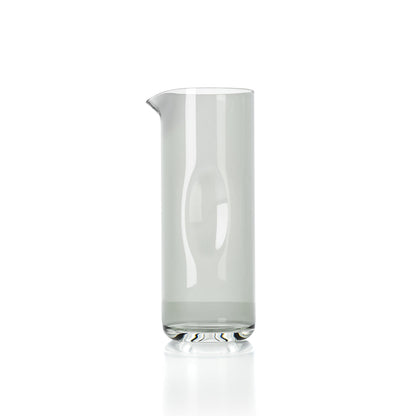 Schenkkan Grip – gerecycled glas, rookgrijs, ø11×26 cm