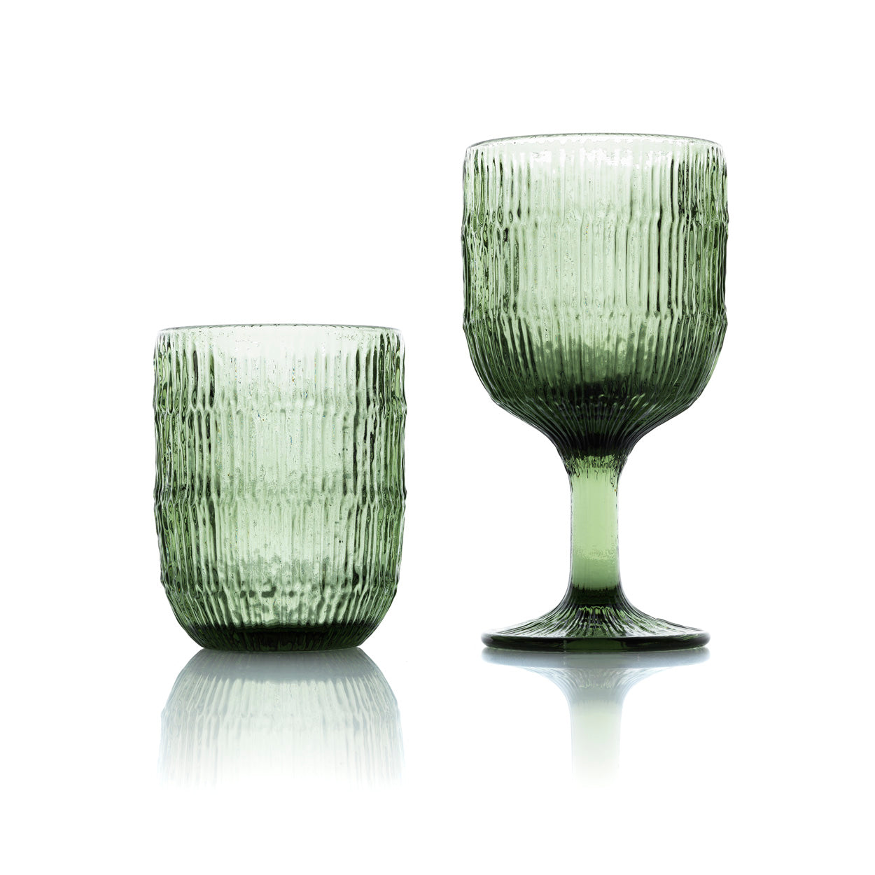 The Moss Ripple Wine Glass - Green