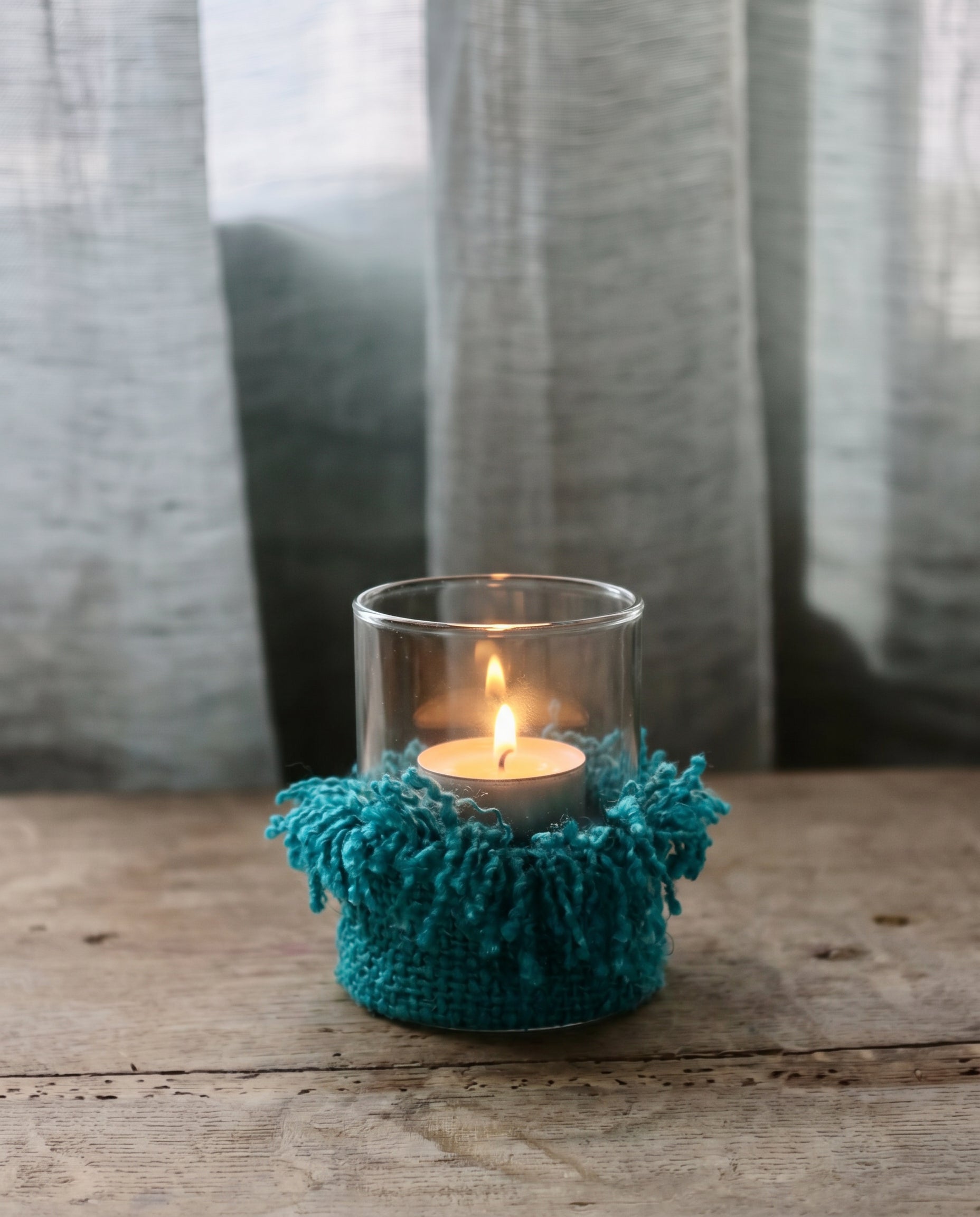 The Oh My Gee Candle Holder - Aqua - M